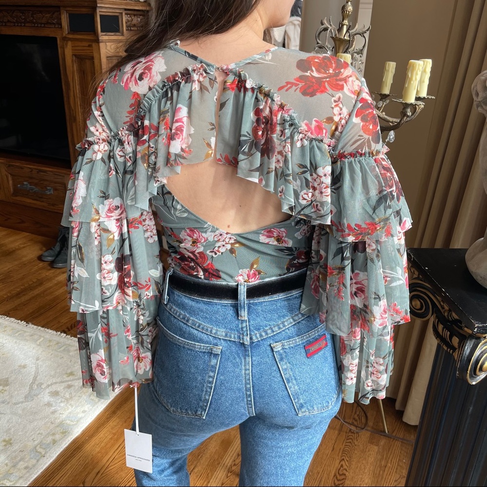 Amanda Uprichard Lowery Ruffle Floral Bodysuit M - Picture 4 of 10